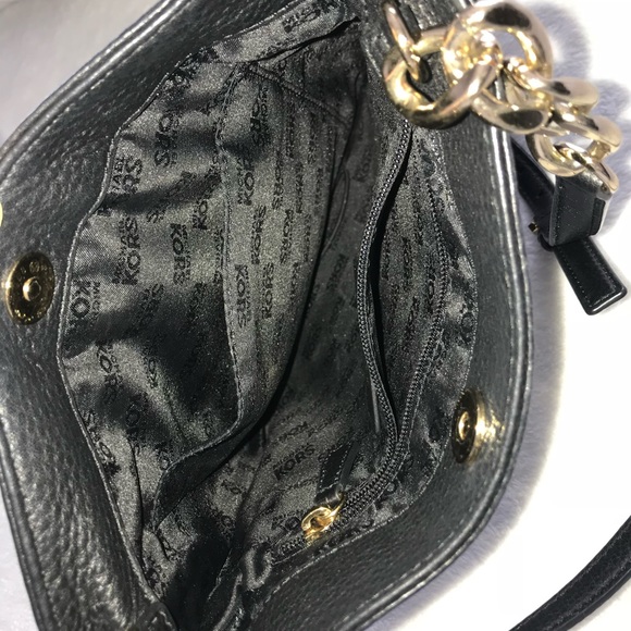 Purse - Picture 2 of 3